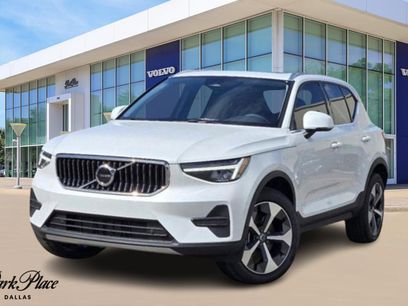 Certified 2025 Volvo XC40 B5 Core w/ Protection Package Premier