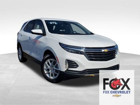 Used 2023 Chevrolet Equinox LT image 1