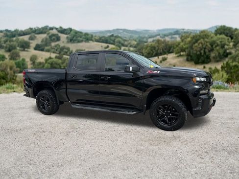 Used 2020 Chevrolet Silverado 1500 LT Trail Boss AWD/4WD image 13