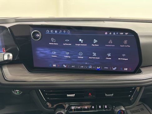 New 2026 Chevrolet Suburban LT w/ Comfort Package image 40