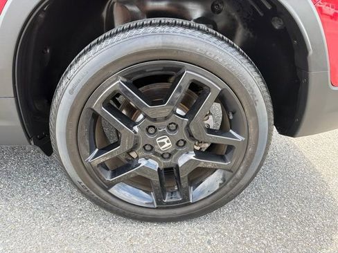 Certified 2024 Honda Passport Black Edition image 7