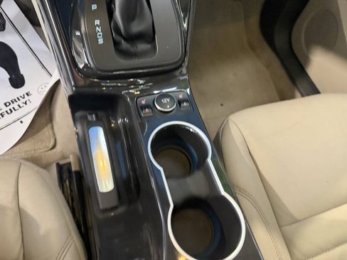 Used 2016 Ford Escape Titanium w/ Canadian Touring Package AWD/4WD image 27
