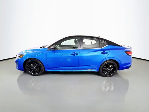 Used 2024 Nissan Sentra SR FWD image 6