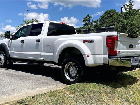 Used 2017 Ford F450 XL w/ Power Equipment Group AWD/4WD image 4