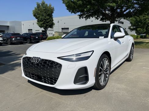 Used 2026 Audi A6 Premium w/ 20" Wheel Package AWD/4WD image 5