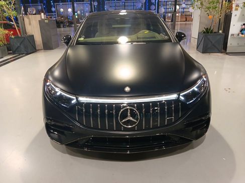 Used 2024 Mercedes-Benz EQS AMG 4MATIC image 9