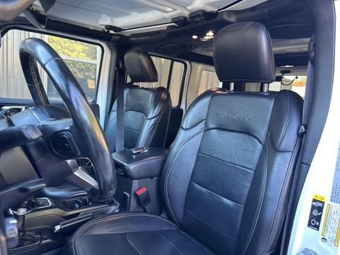 Used 2023 Jeep Wrangler Unlimited Sahara w/ Cold Weather Group image 12