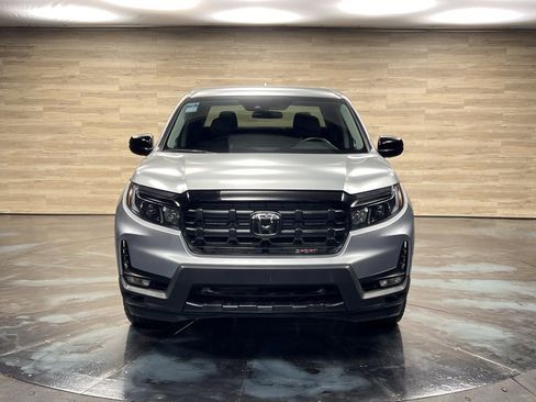 Used 2025 Honda Ridgeline Sport image 7