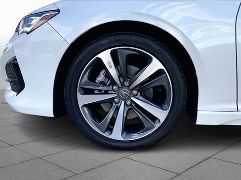 Certified 2025 Acura TLX w/ Technology Package image 10