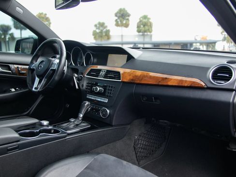 Used 2012 Mercedes-Benz C 63 AMG Coupe w/ Comand Single Disc Pkg image 31