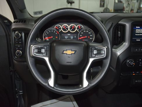 Used 2022 Chevrolet Silverado 1500 Custom w/ Safety Confidence Package image 35
