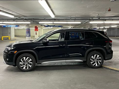 New 2026 Volkswagen Tiguan S image 33