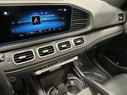 Certified 2023 Mercedes-Benz GLS 450 4MATIC image 33