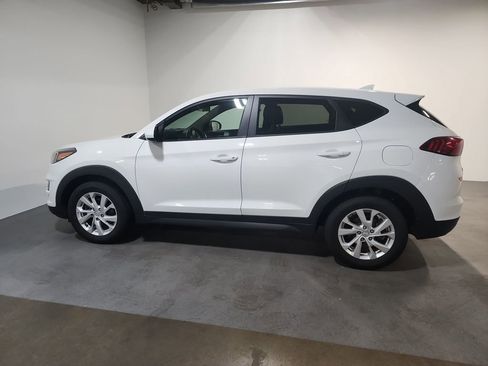 Used 2019 Hyundai Tucson SE w/ Cargo Package image 2