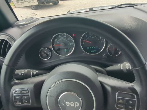 Used 2016 Jeep Wrangler Unlimited Sport w/ Quick Order Package 24S AWD/4WD image 12