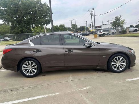 Used 2017 INFINITI Q50 3.0t Premium w/ 3.0T Premium Plus Package image 5