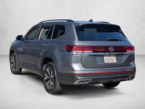 Used 2024 Volkswagen Atlas SE image 7