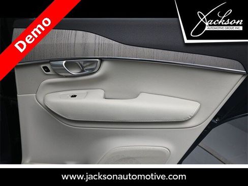 Certified 2024 Volvo XC90 T8 Plus w/ Protection Package Premier image 29