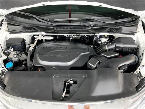 Used 2022 Honda Odyssey EX image 11