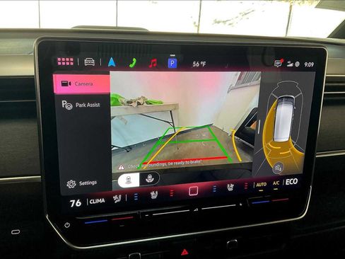 New 2025 Volkswagen ID. Buzz Pro S image 20