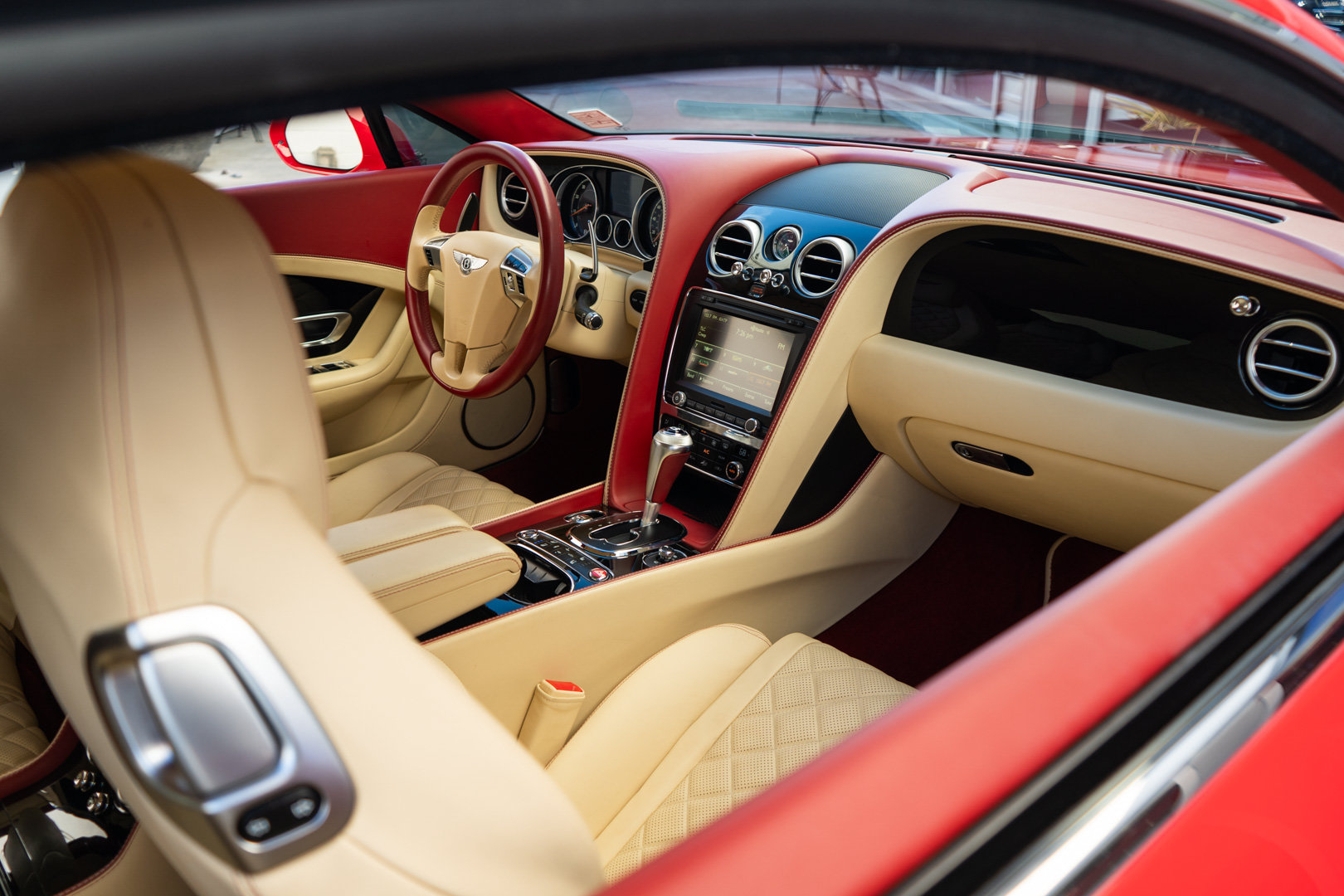 Used 2017 Bentley Continental GT AWD/4WD image 34