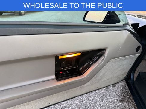 Used 1988 Chevrolet Corvette Coupe image 10