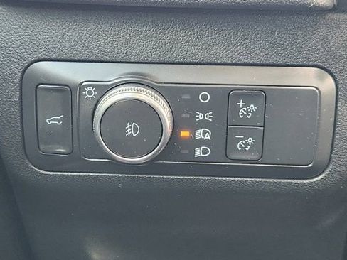 Used 2022 Ford Escape SEL FWD image 20