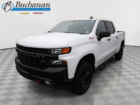 Used 2021 Chevrolet Silverado 1500 Custom Trail Boss AWD/4WD image 1