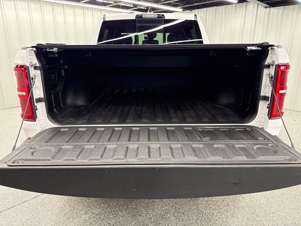 Used 2026 RAM 1500 RHO w/ RHO Level 1 Equipment Group AWD/4WD image 10