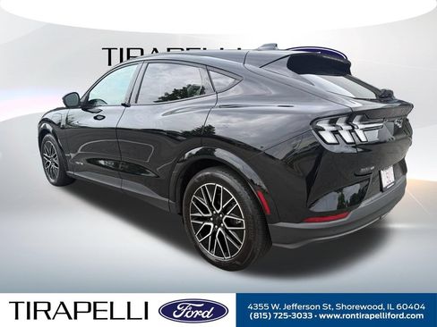 Certified 2025 Ford Mustang Mach-E Premium AWD/4WD image 8