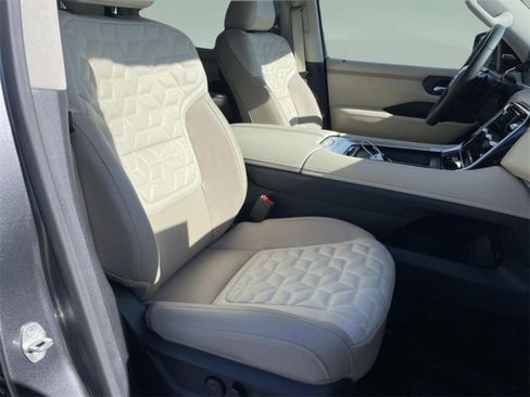 New 2026 Nissan Armada Platinum image 23