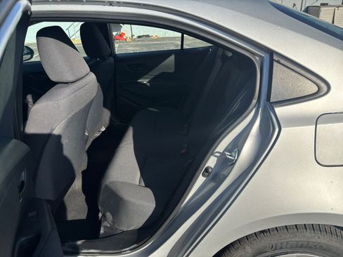 Used 2025 Toyota Corolla LE image 23