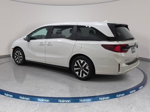 Used 2025 Honda Odyssey EX-L image 8