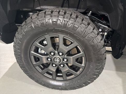 New 2025 Toyota 4Runner SR5 image 11