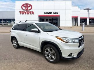 Used 2016 Toyota Highlander Limited Platinum AWD/4WD video 1