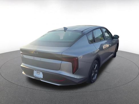 Used 2025 Kia K4 FWD image 12