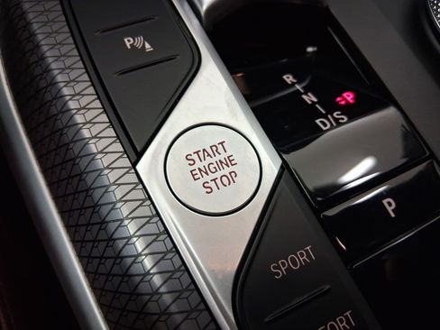 Used 2024 BMW M440i Coupe w/ Shadowloine Package RWD image 18