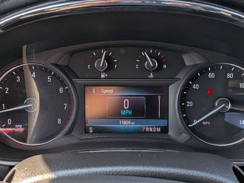 Used 2022 Buick Encore Preferred AWD/4WD image 15