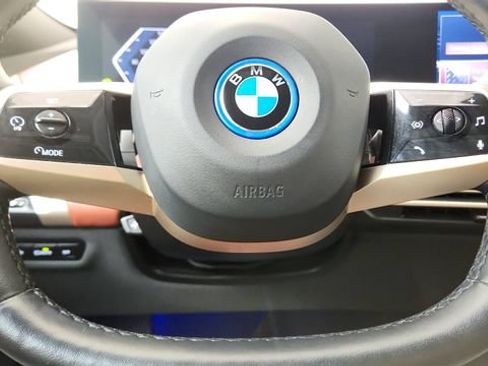 Used 2024 BMW iX xDrive50 w/ Premium Package AWD/4WD image 59