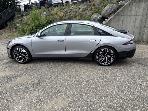 Certified 2023 Hyundai Ioniq 6 SEL w/ Cargo Package AWD/4WD image 3