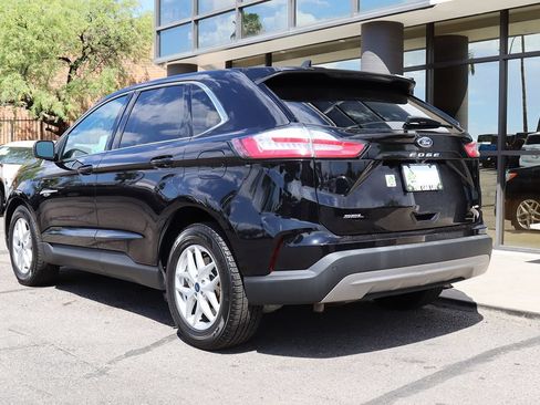 Used 2021 Ford Edge SEL w/ Cargo Accessory Package AWD/4WD image 9
