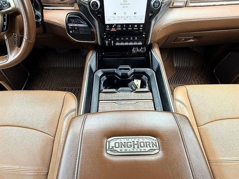 Used 2022 RAM 2500 Limited AWD/4WD image 48