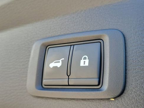 Used 2024 Mitsubishi Outlander SE FWD image 12
