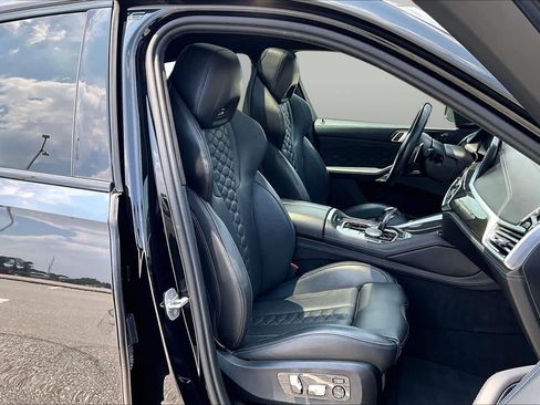 Used 2022 BMW X6 M w/ Competition Package AWD/4WD image 9