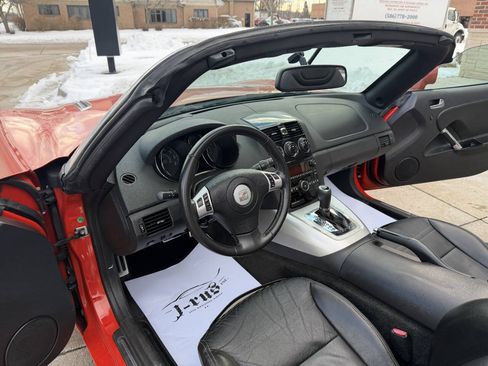 Used 2009 Saturn Sky w/ Premium Trim Package image 31