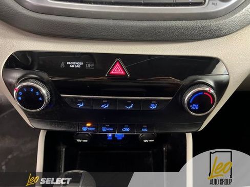 Used 2017 Hyundai Tucson SE w/ SE Popular Package 02 FWD image 23