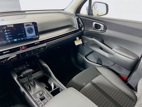 New 2026 Kia Sorento LX image 22