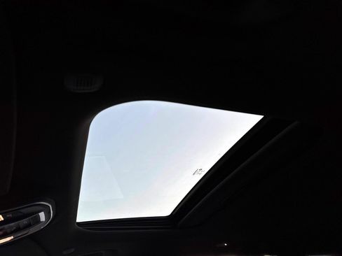 New 2025 Jeep Grand Cherokee 4WD image 11