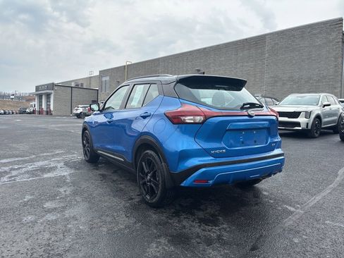 Used 2022 Nissan Kicks SR image 6