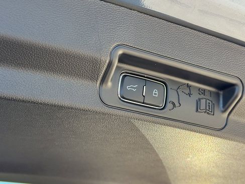 New 2025 Ford Explorer Active w/ Active Comfort Package image 20